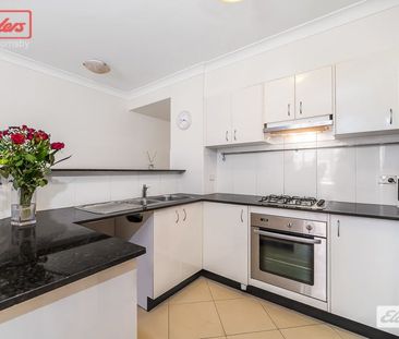 Spacious One Bedroom Apartment - Photo 3