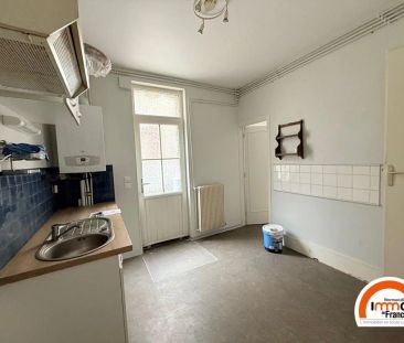 CENTRE VILLE DE SAINT SEVER - Maison mitoyenne sans jardin de 67,22 m² - Photo 2