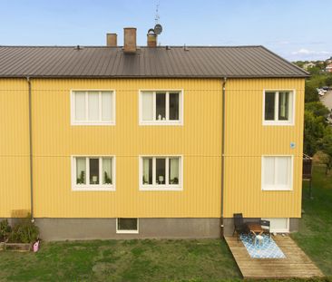 2 rok, Bangatan 5, Motala - Photo 1
