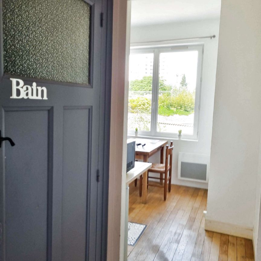 A LOUER Studio 24 m2 - Photo 1