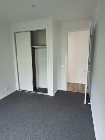 Coldstream - Photo 3