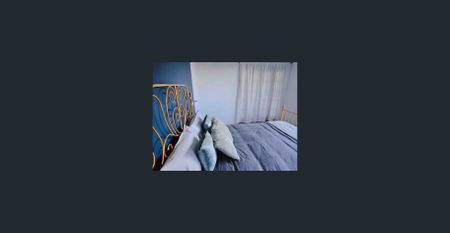 Furnished Beachside 2 Bedroom unit located only 150 metres to the beach. - Photo 4