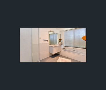 12 Jarrah Place, Durack, Qld 4077 - Photo 1