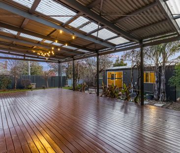 36 Churchill Avenue, Flora Hill - Photo 2