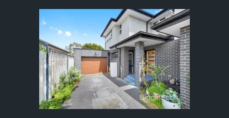 Modern Living in a Prime Noble Park Location - Photo 2