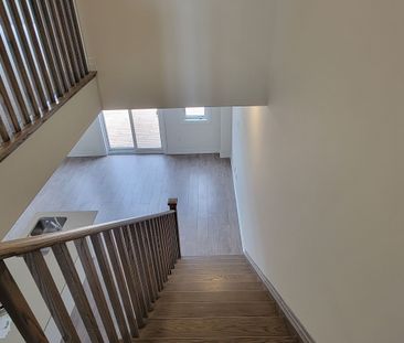 For Lease - 31 Cherry Hill, Barrie, Ontario - Photo 6