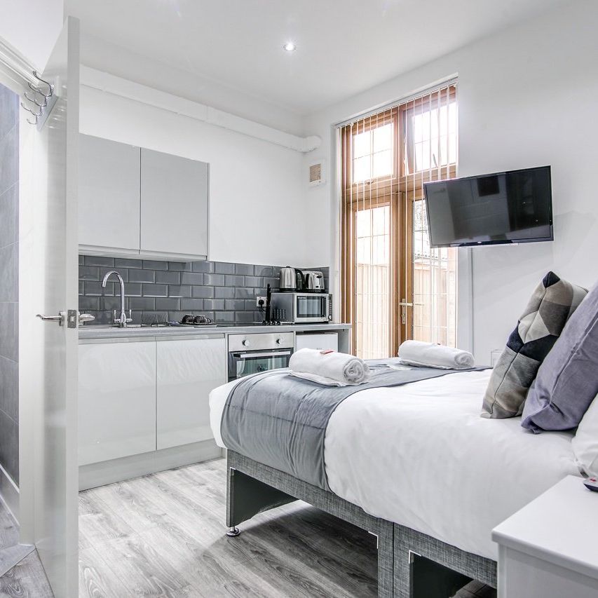 Room in a Shared House, Rotten Park Road, B16 - Photo 1