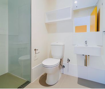 4 Bedroom Apartment - Photo 5