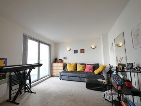 Studio | £410 pw - Photo 3