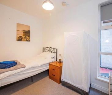 Apt 1 59 Marlborough Park North, Belfast, BT9 6HL - Photo 2