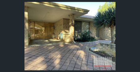 Quiet Cul-De-Sac Location! - Photo 5