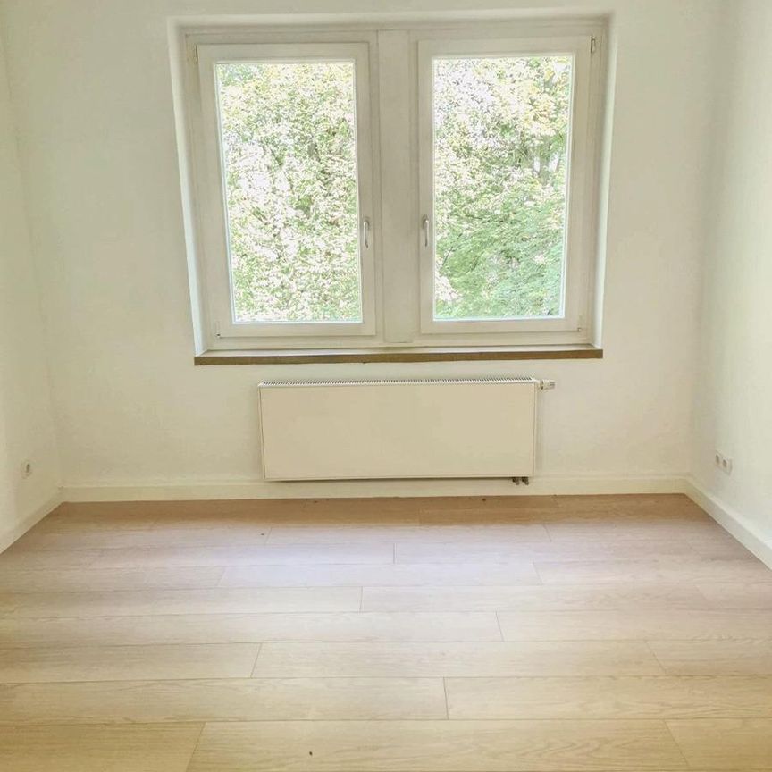 2 Raum-frisch renoviert und zum Einzug bereit - Photo 1