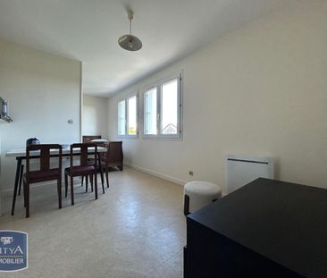 Location Appartement 1 pièce 23m² NIORT 79000 - Photo 2