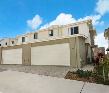 4 Bedroom townhouse Brightwater Estate - Photo 2