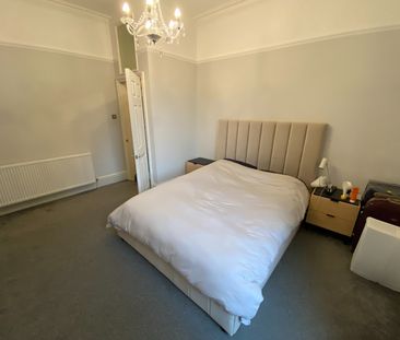 2 Bed Flat, Bridgford Road, NG2 - Photo 1