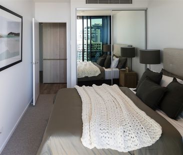 1107/36 Lambert Street, Kangaroo Point QLD 4169 - Apartment For Ren... - Photo 6