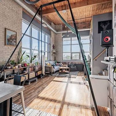 MUST SEE POST AND BEAM LOFT 2 BEDS 1 BATH RONCE ADDRESS - Photo 1