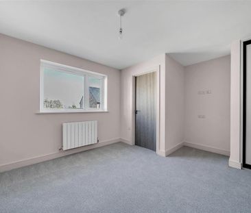 3 bedroom end of terrace house to rent - Photo 5