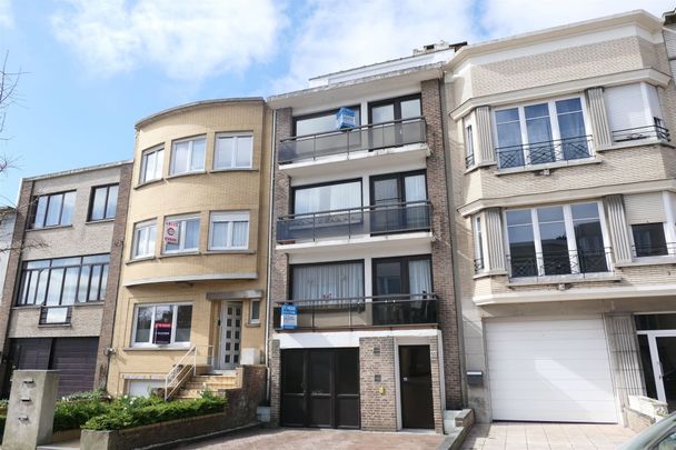 GEZELLIG ONGEMEUBELD APPARTEMENT - Photo 1