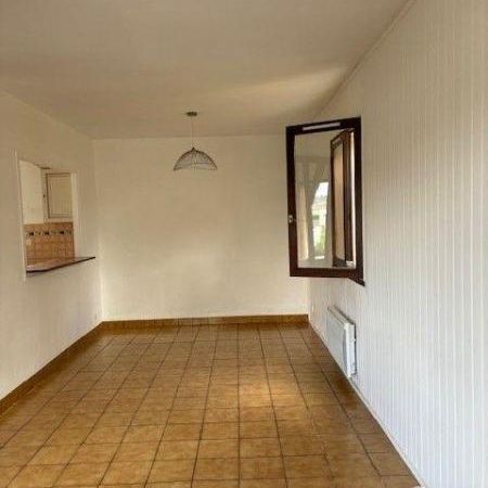 SAINT-MEDARD-EN-JALLES quartier Hastignan - Agréable pavillon T4 de 80 m2 non mitoyen, offran... - Photo 1
