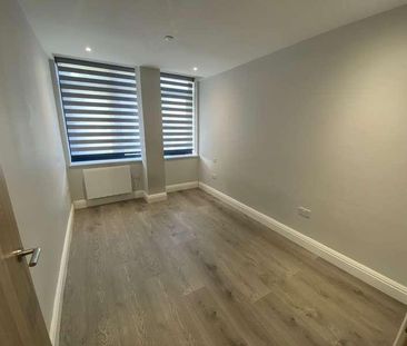 Barking Road London, E13 - Photo 2