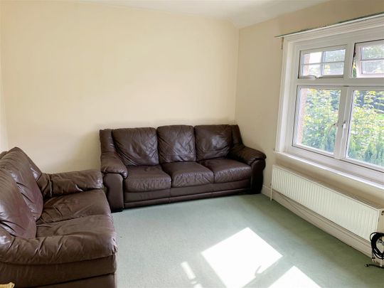 Worting Road - Photo 1