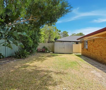 Large Family Home Located in A Quiet Street - Walking Distance to A... - Photo 3