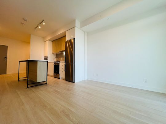 For Lease - 50 Upper Mall Way Unit# B1503, Vaughan, Ontario - Photo 1