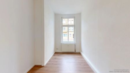 *ERSTBEZUG NACH SANIERUNG*Großzügige 4-Zimmerwohnung mit Charme - Foto 3