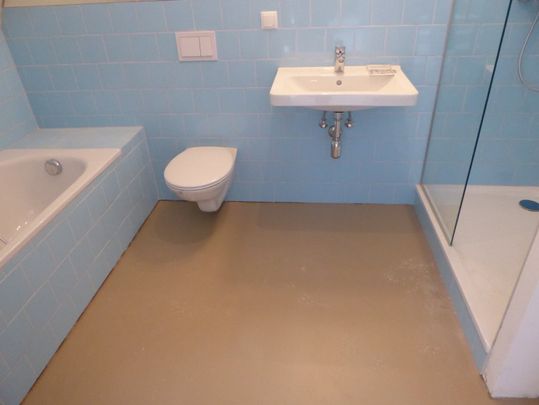 Moderne Wohnung in Biedermeierhaus mit Loggia! - Photo 1