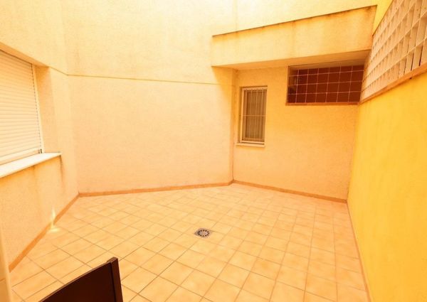 Apartamento bajo en Aguamarina.