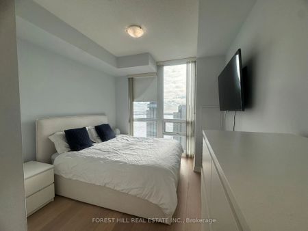 33 Bay Street #3512 - Photo 3