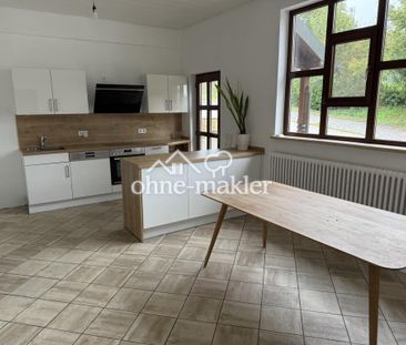 Helle 3-Zimmer-Wohnung (85qm) mit Einbauküche und Garten - Photo 1