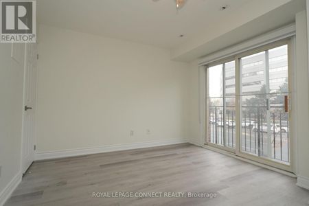 #107 - 19 Rosebank Drive – Toronto E11, Ontario - Photo 3
