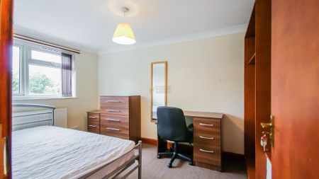 102 Teignmouth Road - Photo 4