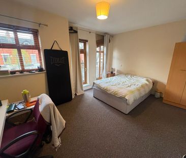 17 The Cloisters, Belfast BT7 1GD - Photo 5