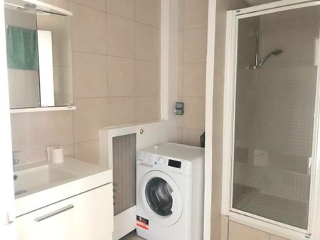 Location Appartement 3 pièces 63m² - Photo 2