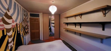 2 bedroom house share to rent - Photo 2