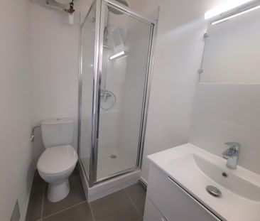 Location Appartement 1 pièce 33m² MARSEILLE 13ème - Photo 5