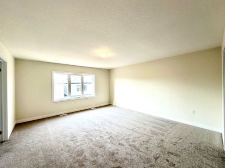 For Lease - 15 Wintergreen Crescent, Haldimand, Ontario - Photo 4