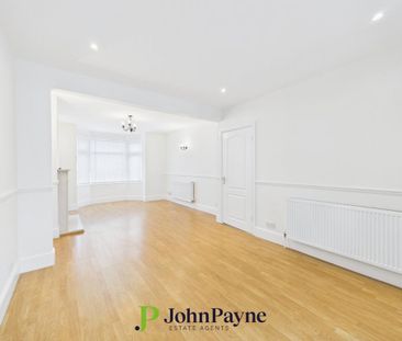 3 bedroom terraced house to rent - Photo 2