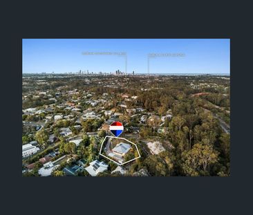 CLASSIC QUEENSLANDER - 1389M2 BLOCK OF LAND - WALK TO ROBINA TOWN C... - Photo 1