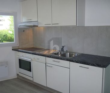 BIEN SITUÉ PROCHE DU LAC! - Foto 1