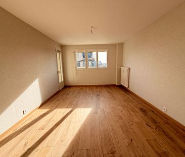 Location Appartement 3 pièces 66m² - Photo 5