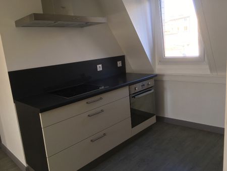 Location Appartement 2 pièces 40m² - Photo 3