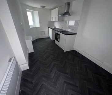 Withnell Road F2, Blackpool - Photo 2