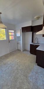 🏡✨ 3 ½ À LOUER – FRAÎCHEMENT RÉNOVÉ ! ✨🏡 - Photo 4