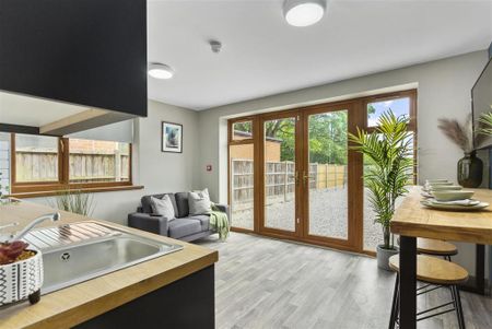 Studio to rent - Photo 2