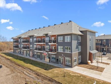 For Lease - 3600 Brian Coburn Boulevard Unit# 303, Orleans - Cumberland and Area, Ontario - Photo 2