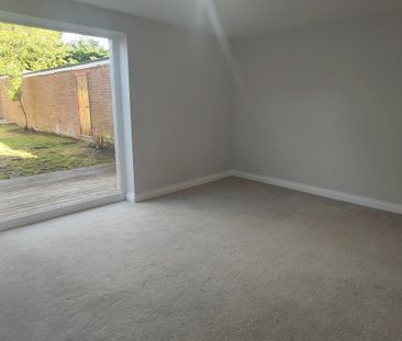 Raynham Road - Photo 1